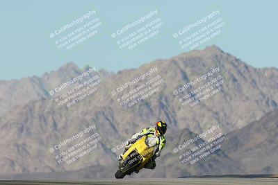 media/Dec-01-2025-Moto Forza (Mon) [[2daa91e15f]]/2-Intermediate Group/Session 4 Turn 9/